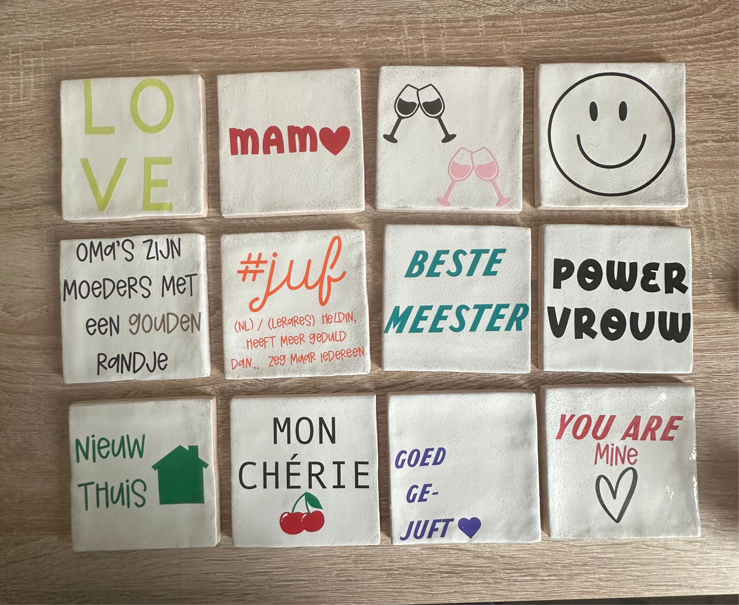 Tegeltje met tekst en/of afbeelding